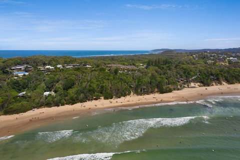#4 James Cook Apartments - Accommodation Guide 1