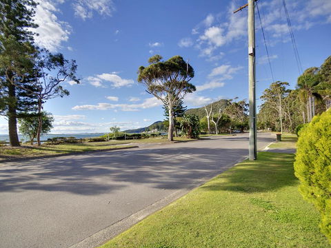 'Beachside' Shoal Bay, Unit 4 - Accommodation Asia 3