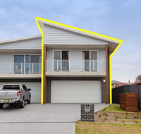 'Birubi Breezes' 2/7 Fitzroy St - Large Duplex with Air Conditioning WIFI  only 5 minute walk to the beach - Accommodation Asia