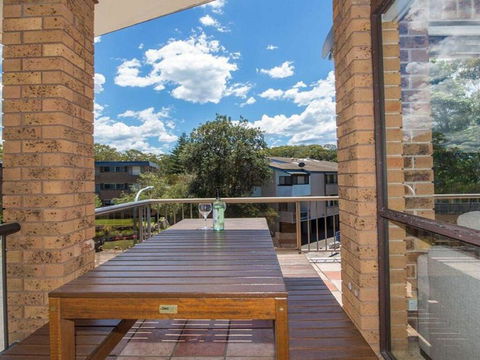 'COLUMBIA VIEWS', 2/9 COLUMBIA CLOSE - AIRCON, WIFI, NETFLIX, VIEWS & BOAT PARKING - Accommodation Asia 2