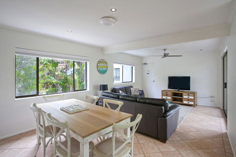 'Pandanus Cove' Apartment 5 - Accommodation Asia 0