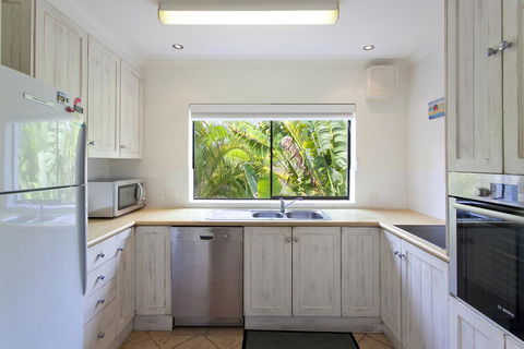 'Pandanus Cove' Apartment 5 - Accommodation Asia 3