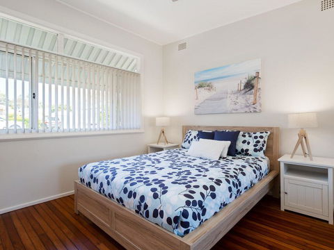 'Shoalz', 28 Rigney Street - Renovated Pet Friendly Cottage & Boat Parking - Accommodation Asia 1