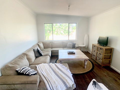'The Wattles' - True Country Escape Near Wineries - Borenore - Accommodation Asia 2