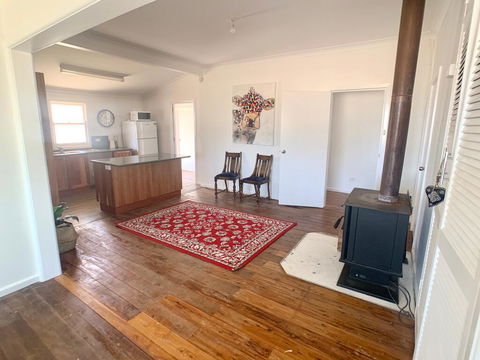 'The Wattles' - True Country Escape Near Wineries - Borenore - Accommodation Asia 0
