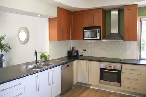 'Top Tier' Dog Friendly Holiday Home - Accommodation China 1