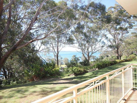1 'Fiddlers Green' 62 Magnus Street - Ground Floor Unit Close To CBD - Accommodation Asia 0