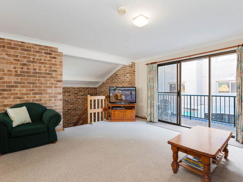 1 'Monterea' 3 Ondine Close - Walking Distance To Beach - Accommodation Asia 1