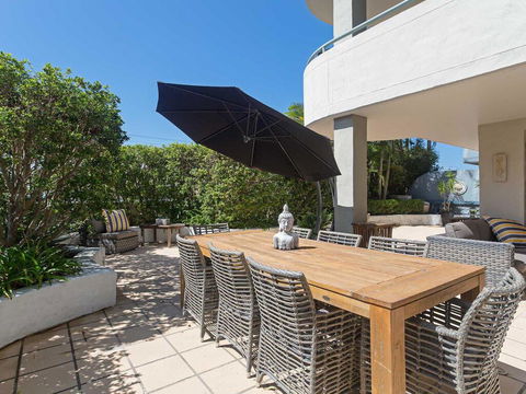 1 'Peninsula Waters', 2-4 Soldiers Point Road - Aircon, Pool & Massive Outdoor Area - Accommodation Guide 0