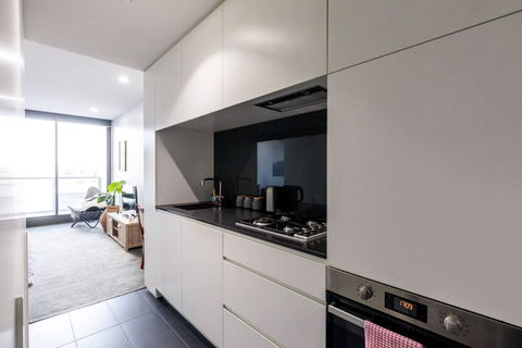 1 Bedroom Apartment In Prahran With Balcony - Accommodation Guide 3