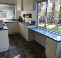 1 Spectrum Street Rainbow Beach- Close to shops and main beach - Accommodation Asia