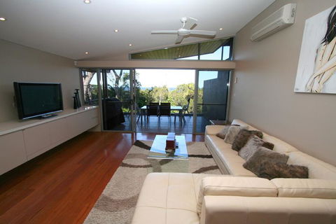 1/22 Mahogany Drive - Beach House 1 @ Vue - Accommodation Guide 3