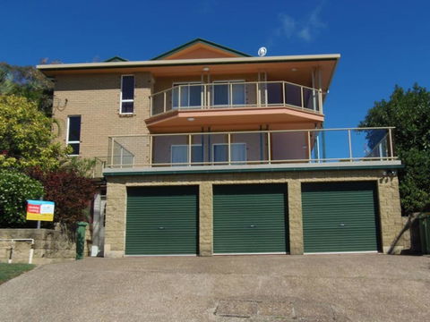 100 Cooloola Drive - Accommodation Asia 2