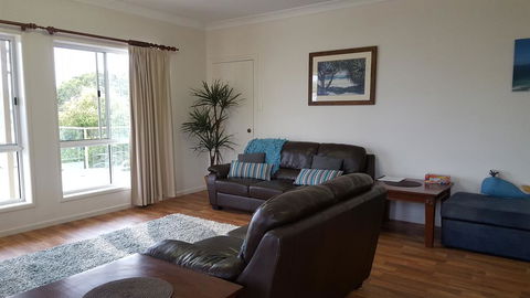 100 Cooloola Drive - Accommodation Asia 3