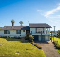106 Ocean Parade Dalmeny - Accommodation Asia