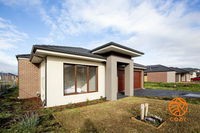 Book Cranbourne West Accommodation Vacations Accommodation Guide Accommodation Guide