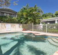 11 'Seashells' 21-23 Magnus Street - pool lift aircon - Accommodation Asia