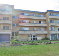 11 'Silvana Court' 26 Ajax Avenue - close to the water and clubs - Accommodation Asia