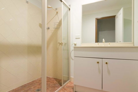12 Mount Porepunkah Road - Accommodation Guide 1