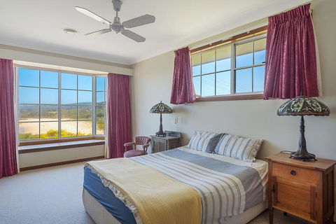 120 Ocean Parade Dalmeny - Accommodation Asia 1