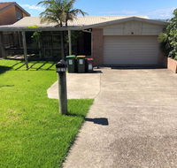 121 Montague Avenue Kianga - Accommodation Asia