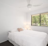 13 Orania Court Rainbow Shores - Pool sleeps 8 air conditioning fire pit - Accommodation Asia