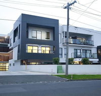 136 Light-filled Homely Box Hill Apt 2Bed2BathFreeParking - Accommodation Asia