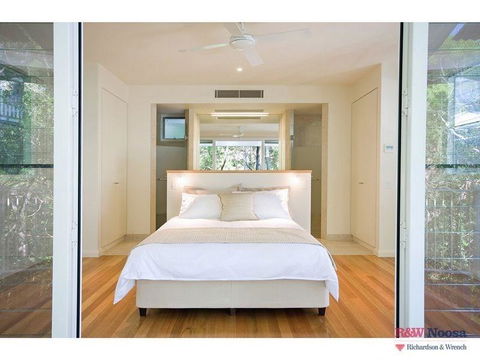 14 Little Cove Road - Accommodation Asia 1