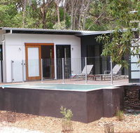 16 Ibis Court - Rainbow Shores Beautiful Private and Peaceful Wi-fi - Accommodation Asia