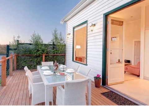 1880s Kananook Boutique Historic Luxury Apartment FSC Private Villa Bairnsdale - Accommodation Asia 0