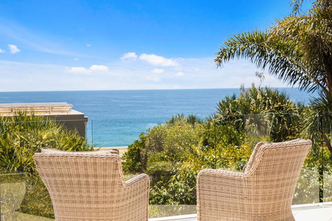 19 Ross Crescent - Accommodation Asia 0