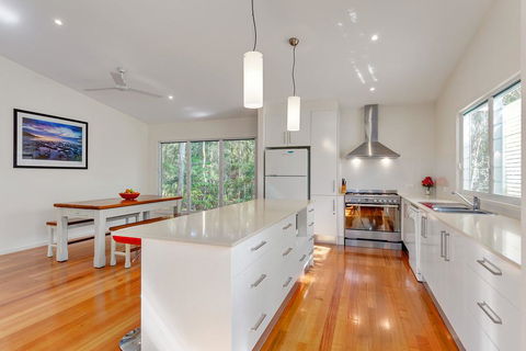 19 Satinwood - Natures Retreat With A Bit Of Sandy Feet - Accommodation Asia 0