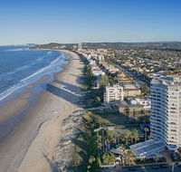 19th Avenue on the Beach - Accommodation Asia
