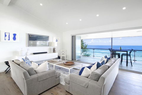 2 Arakoon Crescent - Accommodation Asia 0