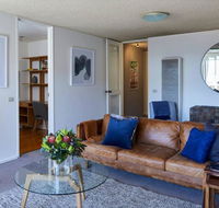 2 Bdrm South Yarra Apt With Balcony and Parking - Accommodation Asia