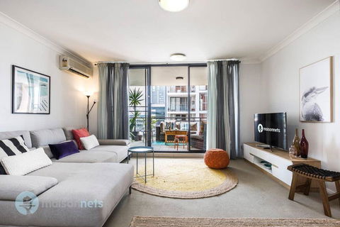 2 Bedroom 2 Bathroom Apt With Balcony And Parking - Accommodation Asia 0