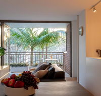 2 Bedroom Apt in Potts Point with Parking - Accommodation Asia
