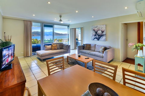 2 Bedroom Poinciana Lodge - Accommodation Asia 0
