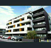 2 beds 2baths apt walking to Monash Uni and near GLen or Chadstone - Accommodation Asia