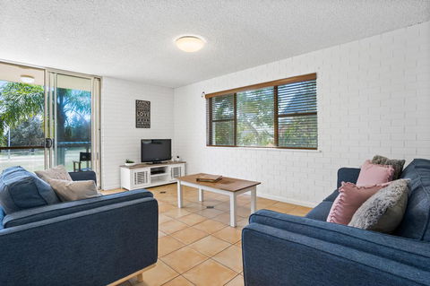 2/56 Lawson Street@Clarkes Beach - Accommodation Guide 0