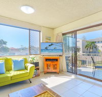 20 Kingsway 3 Bedroom Holiday Apartment - Accommodation Asia