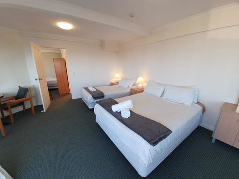 20 Lakeview Plaza - Accommodation Asia 2