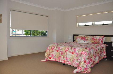 21 Tingira Close - Family Home In A Quiet Street Enjoying Ocean Views - Accommodation Asia 3
