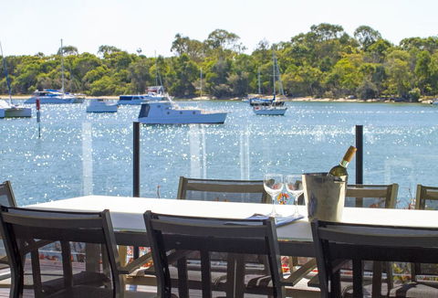 22 Noosa Parade - Accommodation Asia 2