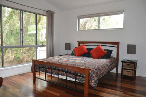 24 Esprit Drive - Beach Home With Open Plan Living And Walking Distance To Beach - Accommodation Asia 3