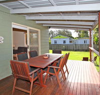 24 Sundew Street Mudjimba - 500 Bond - Pet Friendly Linen Supplied WIFI Air Cond. - Accommodation Asia