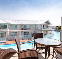 245 'Pacific Blue' 265 Sandy Point Rd - air conditioned unit with resort facilities and linen supplied - Accommodation Asia