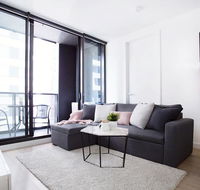 25 Empire 1Br1Bth Pinkytoffee MelCen CBD FreeTram  - Accommodation Guide