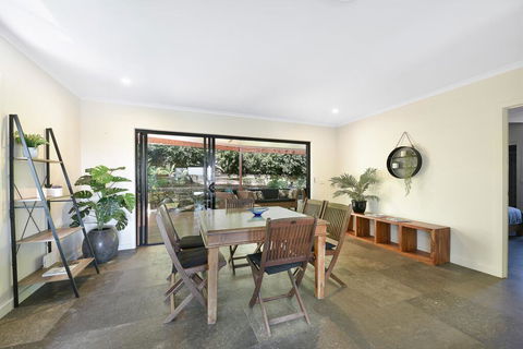 250 David Low Way, Peregian Beach - Accommodation Asia 3