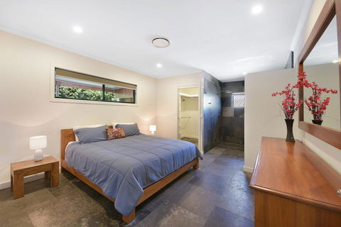 250 David Low Way, Peregian Beach - Accommodation Asia 2
